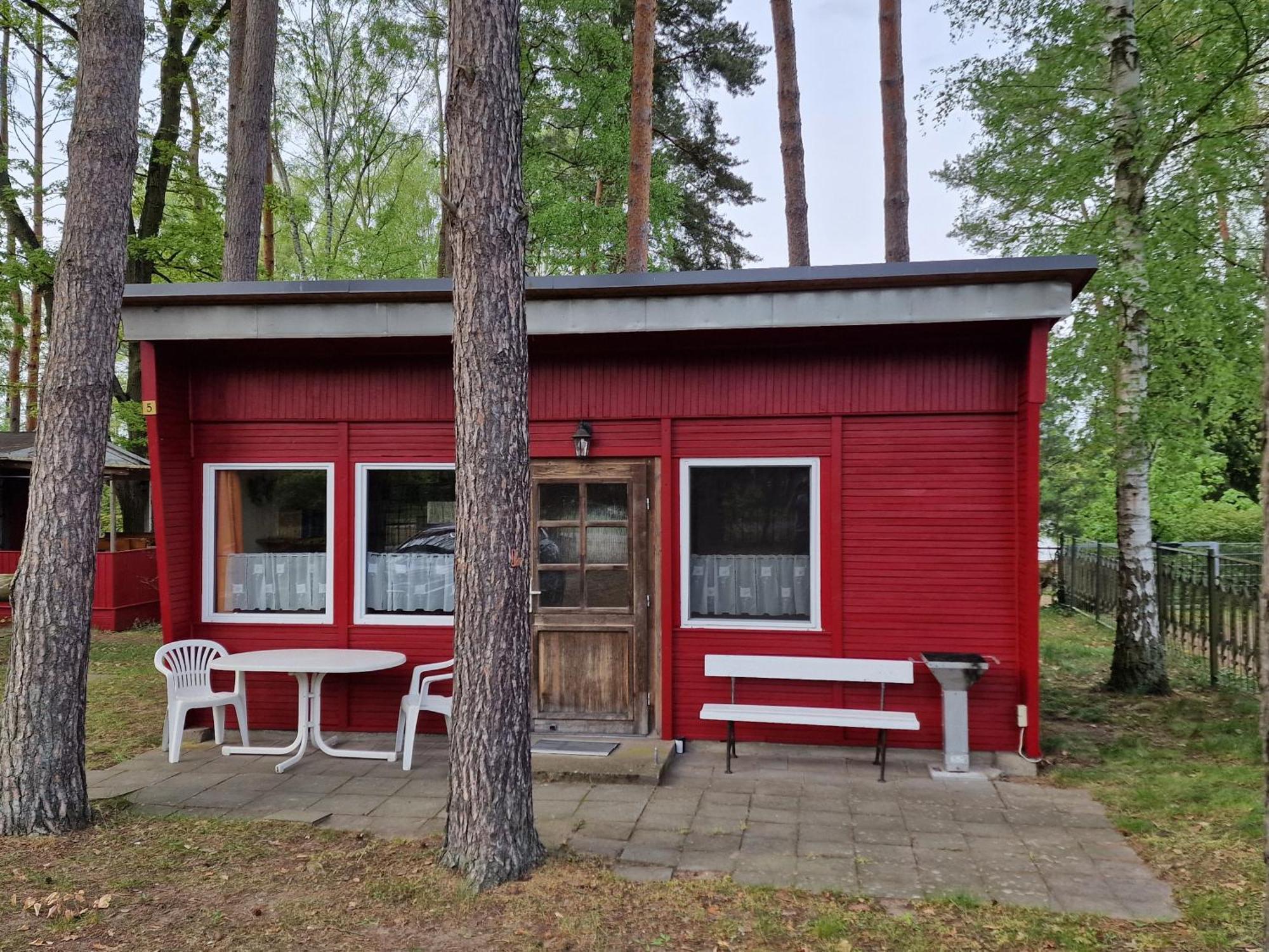 Ferienanlage "Am Sidowsee" ฮิมเมลพ์ฟอร์ท ภายนอก รูปภาพ